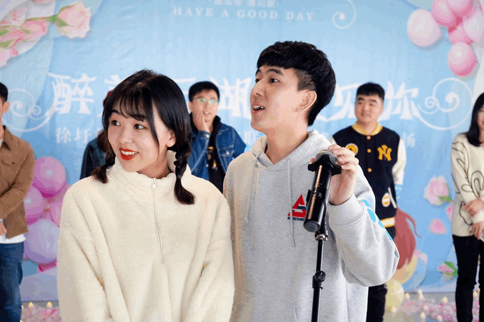 1652945542371968.gif 465352ca-d8c0-4e14-99cc-7d87d86c5df9.gif